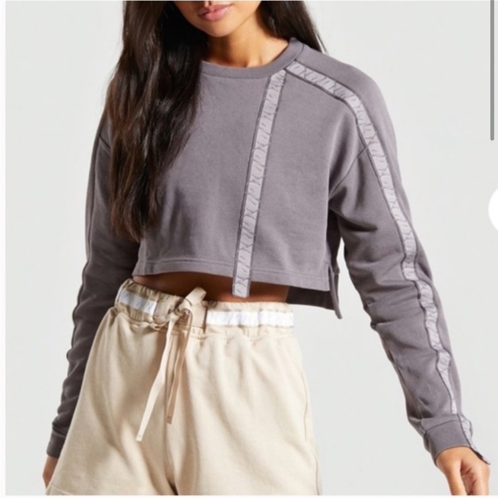 Gymshark 24/7 cropped body fit crewneck